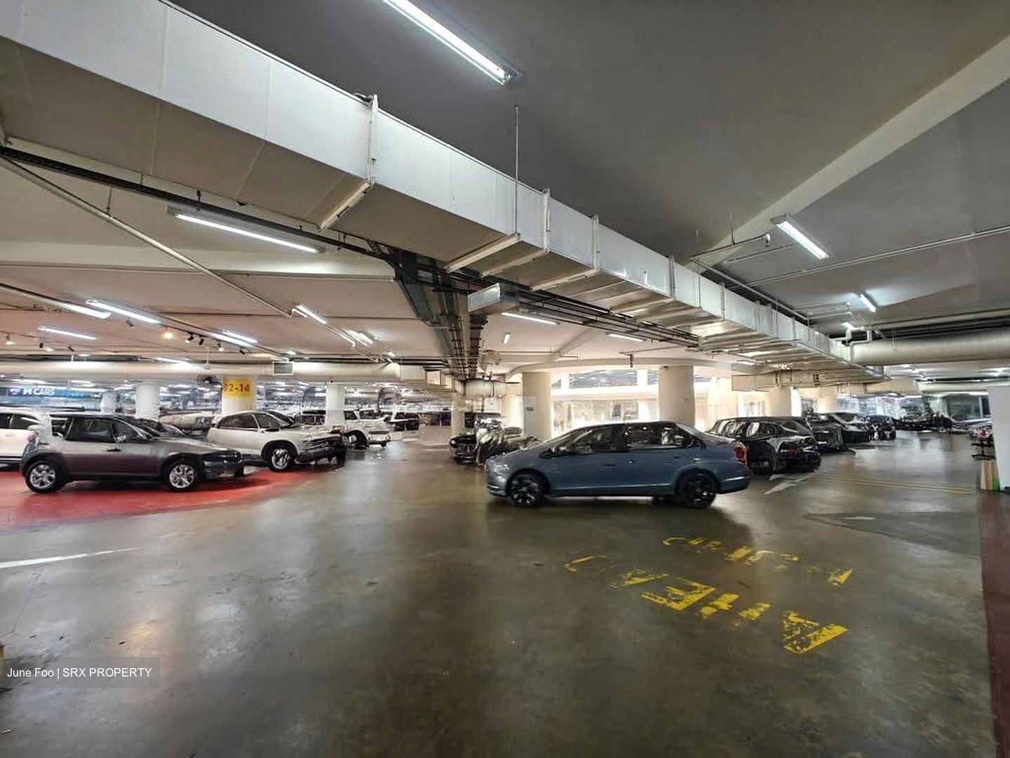 Automobile Megamart (D14), Factory #638502761